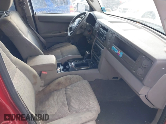 2006 Jeep Commander with VIN 1J8HG48K56C195413, listed as a IAAI auction lot 41405302 with 74,062 mi miles and . Bid and sale history available at DreamBid. Image 5.