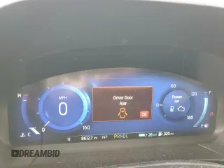 2022 Ford Escape Titanium Plug-In Hybrid с VIN 1FMCU0LZ8NUB45858, выставлен на аукционе Copart как лот 84727544 с пробегом 8 612 миль миль и Списание • Salvage title. История ставок и продаж доступна на DreamBid. Изображение 9.