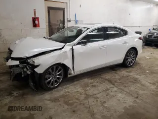 2019 Mazda 3 Premium with VIN JM1BPBEM3K1139631, listed as a Copart auction lot 89320175 with 83,029 mi miles and Non Repairable. Bid and sale history available at DreamBid. Image 1.