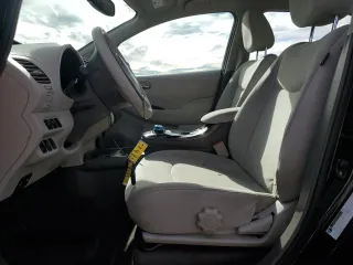 2011 Nissan LEAF SL with VIN JN1AZ0CP0BT004797, listed as a Copart auction lot 42435985 with 39,881 mi miles and Clean Title. Bid and sale history available at carsss.com. Image 7.