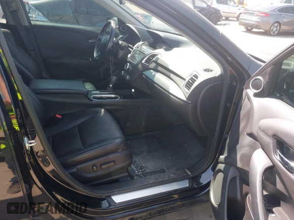 2017 Acura RDX Technology with VIN 5J8TB3H56HL014036, listed as a IAAI auction lot 41980079 with 124,683 mi miles and . Bid and sale history available at DreamBid. Image 5.