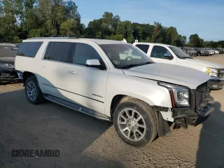 2017 GMC Yukon XL Denali with VIN 1GKS2HKJ0HR235971, listed as a Copart auction lot 70560154 with 83,291 mi miles and Clean Title. Bid and sale history available at carsss.com. Image 4.