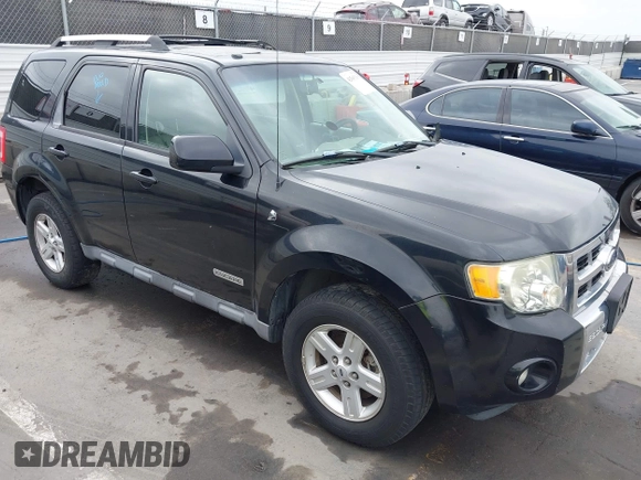 2008 Ford Escape Hybrid with VIN 1FMCU49H38KE50450, listed as a IAAI auction lot 42565336 with Not provided miles and . Bid and sale history available at DreamBid. Image 1.