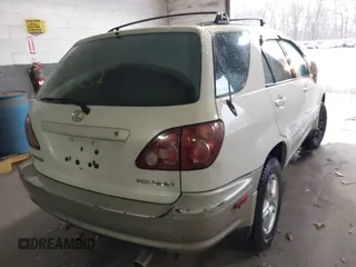1999 Lexus RX 300 Luxury SUV with VIN JT6HF10U9X0007556, listed as a IAAI auction lot 41858694 with 999,999 mi miles. Bid and sale history available at carsss.com. Image 4.