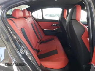 2023 BMW M3 Competition xDrive z VIN WBS43AY04PFP05306, wystawiony jako Copart lot #57790555 z przebiegiem 18 935 mil mil oraz Szkody całkowita. Historia ofert i sprzedaży dostępna na DreamBid. Obrazek 10.