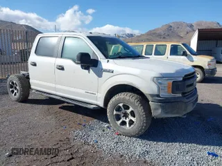 2018 Ford F-150 XL with VIN 1FTEW1E11JFD71517, listed as a IAAI auction lot 41921824 with 26,141 mi miles. Bid and sale history available at carsss.com. Image 1.