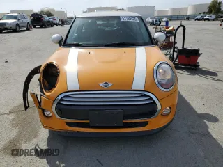 2014 MINI Hardtop with VIN WMWXM5C58ET933445, listed as a Copart auction lot 52769425 with 55,391 mi miles and Salvage Title. Bid and sale history available at DreamBid. Image 5.