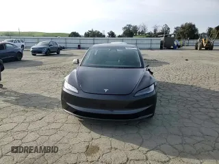 2025 Tesla Model 3 Long Range with VIN 5YJ3E1EA0SF922262, listed as a Copart auction lot 48358095 with 831 mi miles and Salvage title. Bid and sale history available at DreamBid. Image 11.