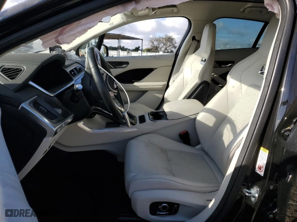 2019 Jaguar I-PACE HSE with VIN SADHD2S12K1F76136, listed as a Copart auction lot 84889804 with 0 miles and Salvage Title. Bid and sale history available at carsss.com. Image 7.