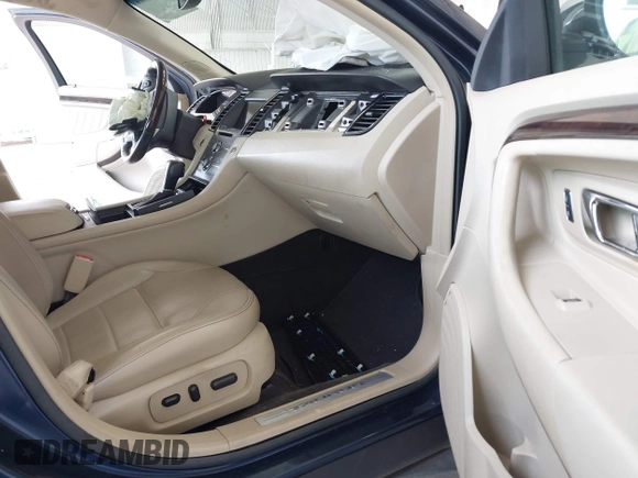 2016 Ford Taurus Limited with VIN 1FAHP2F85GG109598, listed as a IAAI auction lot 42534884 with 130,725 mi miles and . Bid and sale history available at DreamBid. Image 5.