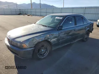 2003 BMW 5 Series 530iA with VIN WBADT63433CK34109, listed as a Copart auction lot 76776084 with 125,564 mi miles and Salvage Title. Bid and sale history available at carsss.com. Image 1.