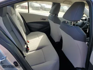 2022 Toyota Corolla LE with VIN JTDEPMAE6N3000528, listed as a Copart auction lot 48590815 with 9,702 mi miles and Salvage Title. Bid and sale history available at carsss.com. Image 10.