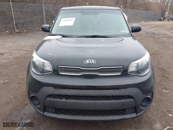 2017 Kia Soul with VIN KNDJN2A25H7466978, listed as a IAAI auction lot 41689803 with 92,848 mi miles. Bid and sale history available at carsss.com. Image 6.