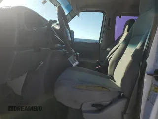 2008 Ford Econoline Passenger XL with VIN 1FBSS31L58DA58286, listed as a Copart auction lot 85953774 with 205,627 mi miles and Salvage Title. Bid and sale history available at DreamBid. Image 7.