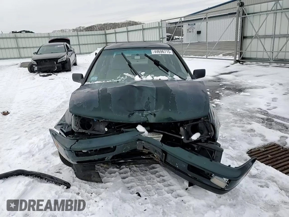 1998 Volkswagen Jetta TDI z VIN 3VWRF81H7WM238701, wystawiony jako Copart lot #44696715 z przebiegiem 281 847 mil mil oraz Czysty tytuł • Clean title. Historia ofert i sprzedaży dostępna na DreamBid. Obrazek 10.