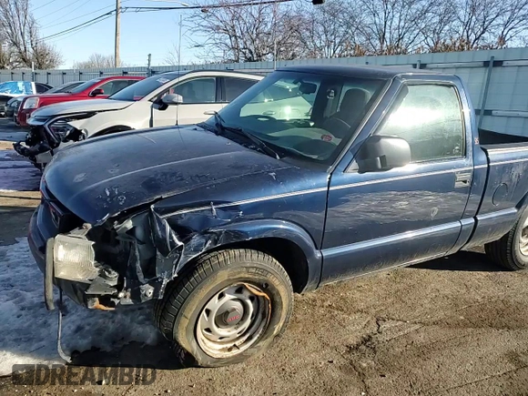 2000 GMC Sonoma SLS w/1SE Pkg with VIN 1GTCS1451Y8279345, listed as a Copart auction lot 88994875 with 105,917 mi miles and Salvage Title. Bid and sale history available at carsss.com. Image 11.