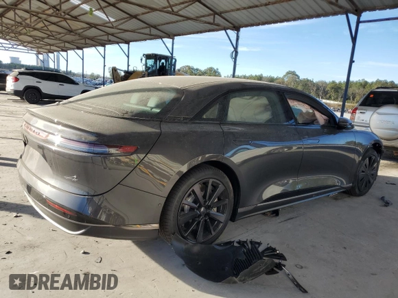 2024 Lucid Air Pure z VIN 50EA1PGA7RA001741, wystawiony jako Copart lot #79933954 z przebiegiem Nie podano mil oraz Szkoda całkowita • Salvage title. Historia ofert i sprzedaży dostępna na DreamBid. Obrazek 3.