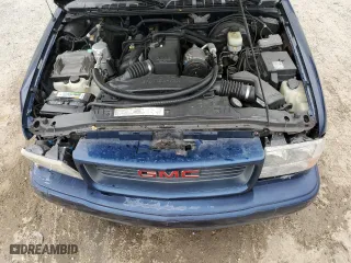 2000 GMC Sonoma SLS w/1SR Pkg with VIN 1GTCS1954Y8277047, listed as a Copart auction lot 52088095 with 163,247 mi miles and Salvage Title. Bid and sale history available at carsss.com. Image 11.