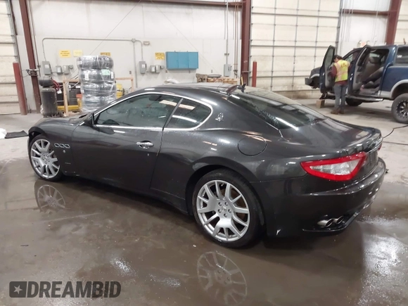 2009 Maserati GranTurismo с VIN ZAMKL45A790048595, выставлен на аукционе IAAI как лот 42094483 с пробегом 62 735 миль миль и . История ставок и продаж доступна на DreamBid. Изображение 3.