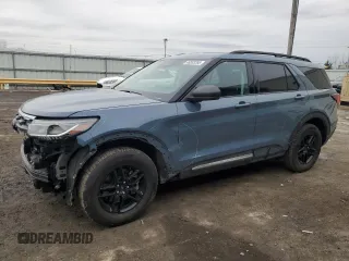 2025 Ford Explorer Active with VIN 1FMUK8DH4SGA39867, listed as a Copart auction lot 46553285 with 5,876 mi miles and Salvage Title. Bid and sale history available at carsss.com. Image 1.