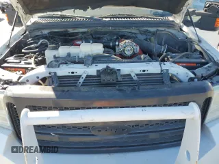 1999 Ford F-350 XL with VIN 1FTSW31F9XED76608, listed as a Copart auction lot 63714845 with 174,610 mi miles and Clean title. Bid and sale history available at DreamBid. Image 11.