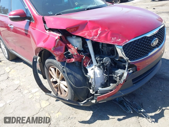 2017 Kia Sorento LX z VIN 5XYPG4A3XHG295107, wystawiony jako IAAI lot #42037114 z przebiegiem 91 967 mil mil oraz . Historia ofert i sprzedaży dostępna na DreamBid. Obrazek 6.