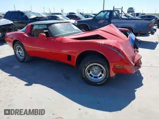 1981 Chevrolet Corvette with VIN 1G1AY8768B5105437, listed as a IAAI auction lot 41842131 with 41,275 mi miles. Bid and sale history available at carsss.com. Image 1.