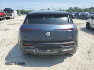 2023 Fisker Ocean One z VIN VCF1ZBU20PG005976, wystawiony jako Copart lot #63520664 z przebiegiem 281 mil mil oraz Szkody całkowita. Historia ofert i sprzedaży dostępna na DreamBid. Obrazek 6.