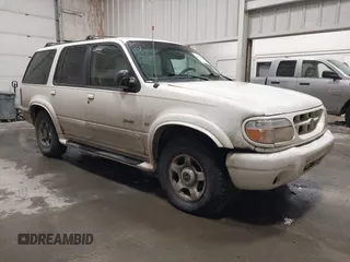 1999 Ford Explorer XLT z VIN 1FMZU32P3XZA27511, wystawiony jako IAAI lot #42238950 z przebiegiem 227 102 mil mil oraz . Historia ofert i sprzedaży dostępna na DreamBid. Obrazek 1.