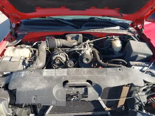 2005 Chevrolet Silverado 1500 with VIN 1GCEC14X05Z343923, listed as a IAAI auction lot 41894383 with 232,169 mi miles and . Bid and sale history available at DreamBid. Image 10.
