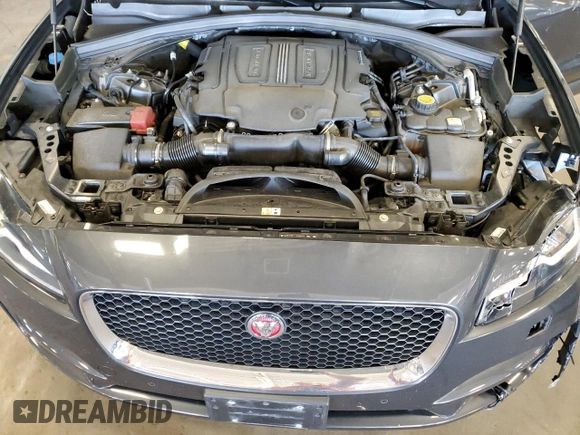 2018 Jaguar F-Pace 35t Prestige with VIN SADCK2EV1JA252914, listed as a Copart auction lot 63115184 with 43,311 mi miles and Non repairable. Bid and sale history available at DreamBid. Image 12.