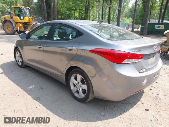 2012 Hyundai Elantra GLS z VIN KMHDH4AE7CU369345, wystawiony jako IAAI lot #42432765 z przebiegiem 148 754 mil mil oraz . Historia ofert i sprzedaży dostępna na DreamBid. Obrazek 3.