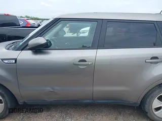 2015 Kia Soul z VIN KNDJN2A25F7174874, wystawiony jako IAAI lot #42433594 z przebiegiem 95 481 mil mil oraz . Historia ofert i sprzedaży dostępna na DreamBid. Obrazek 15.