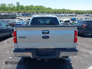 2013 Ford F-150 XL z VIN 1FTFX1ET2DFB87307, wystawiony jako IAAI lot #42296976 z przebiegiem 134 943 mil mil oraz . Historia ofert i sprzedaży dostępna na DreamBid. Obrazek 16.