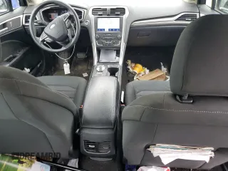 2020 Ford Fusion SE z VIN 3FA6P0HD0LR256243, wystawiony jako Copart lot #56513215 z przebiegiem 59 996 mil mil oraz Szkoda całkowita • Salvage title. Historia ofert i sprzedaży dostępna na DreamBid. Obrazek 8.