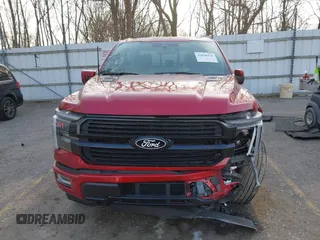 2024 Ford F-150 z VIN 1FTFW7LD0RFA90275, wystawiony jako IAAI lot #42030224 z przebiegiem Nie podano mil oraz . Historia ofert i sprzedaży dostępna na DreamBid. Obrazek 12.