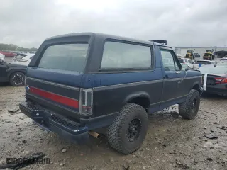 1990 Ford Bronco XL with VIN 1FMEU15N4LLA03776, listed as a Copart auction lot 54120325 with 184,480 mi miles and Clean Title. Bid and sale history available at carsss.com. Image 3.