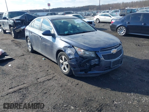 2014 Chevrolet Cruze 1LT with VIN 1G1PC5SB9E7323441, listed as a IAAI auction lot 41400152 with 134,594 mi miles and . Bid and sale history available at DreamBid. Image 1.