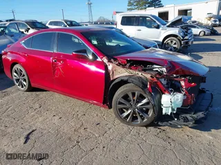 2020 Lexus ES with VIN 58AGZ1B10LU066047, listed as a IAAI auction lot 41262844 with 21,945 mi miles. Bid and sale history available at carsss.com. Image 1.
