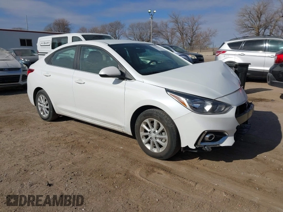 2022 Hyundai Accent SE with VIN 3KPC24A60NE190169, listed as a IAAI auction lot 41521911 with 22,089 mi miles and . Bid and sale history available at carsss.com. Image 1.