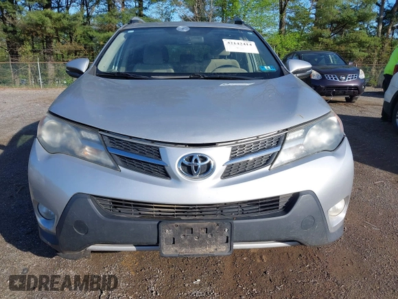 2013 Toyota RAV4 XLE with VIN JTMRFREV9DD013682, listed as a IAAI auction lot 42142414 with 202,680 mi miles. Bid and sale history available at carsss.com. Image 12.