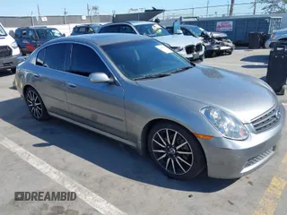 2006 Infiniti G35 with VIN JNKCV51E16M505809, listed as a IAAI auction lot 42003168 with 212,453 mi miles. Bid and sale history available at carsss.com. Image 1.