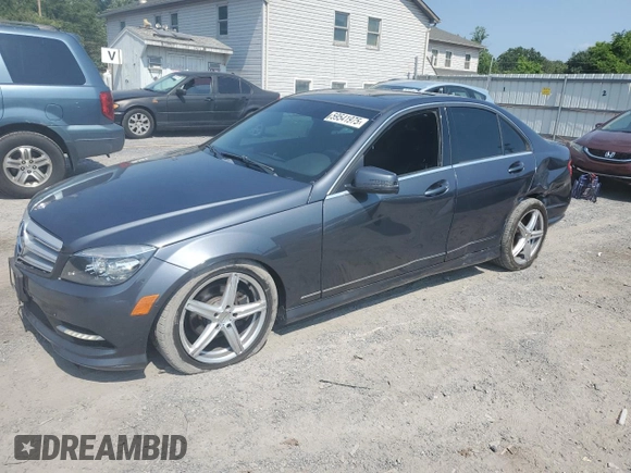 2011 Mercedes-Benz C 300 Sport z VIN WDDGF8BB2BR167037, wystawiony jako Copart lot #59541975 z przebiegiem 184 858 mil mil oraz Szkoda całkowita • Salvage title. Historia ofert i sprzedaży dostępna na DreamBid. Obrazek 1.