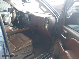 2015 Chevrolet Silverado 1500 High Country with VIN 3GCUKTEJ0FG491799, listed as a IAAI auction lot 41615824 with 118,745 mi miles. Bid and sale history available at carsss.com. Image 5.