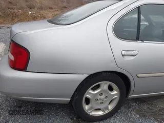 2000 Nissan Altima GXE with VIN 1N4DL01A3YC226341, listed as a IAAI auction lot 41499818 with 173,133 mi miles. Bid and sale history available at carsss.com. Image 15.
