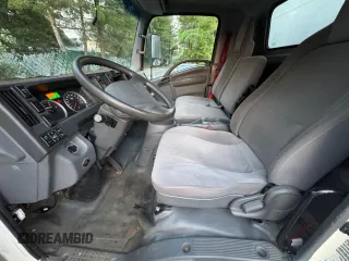 2020 Isuzu NRR IBT с VIN JALE5W169L7301227, выставлен на аукционе Copart как лот 61575005 с пробегом 216 393 миль миль и Чистый • Clean title. История ставок и продаж доступна на DreamBid. Изображение 5.