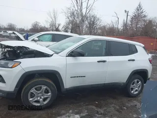 2022 Jeep Compass Sport с VIN 3C4NJDAB8NT106765, выставлен на аукционе IAAI как лот 41669570 с пробегом 74 550 миль миль и . История ставок и продаж доступна на DreamBid. Изображение 14.