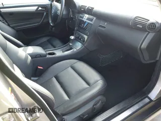 2005 Mercedes-Benz C 230 Kompressor with VIN WDBRF40J25A774109, listed as a IAAI auction lot 42010040 with 39,511 mi miles and . Bid and sale history available at DreamBid. Image 5.