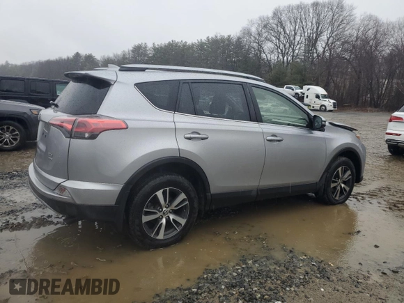 2018 Toyota RAV4 XLE with VIN JTMRFREV2JJ221139, listed as a Copart auction lot 50229375 with 175,597 mi miles and Salvage Title. Bid and sale history available at DreamBid. Image 3.