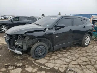 2020 Chevrolet Blazer LT z VIN 3GNKBBRA6LS572415, wystawiony jako Copart lot #48254355 z przebiegiem 48 229 mil mil oraz Szkody całkowita. Historia ofert i sprzedaży dostępna na DreamBid. Obrazek 1.
